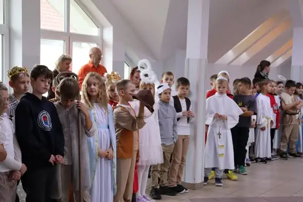 Barwy Jesieni – konkurs plastyczny rozstrzygnięty w zerówce i klasach I-III